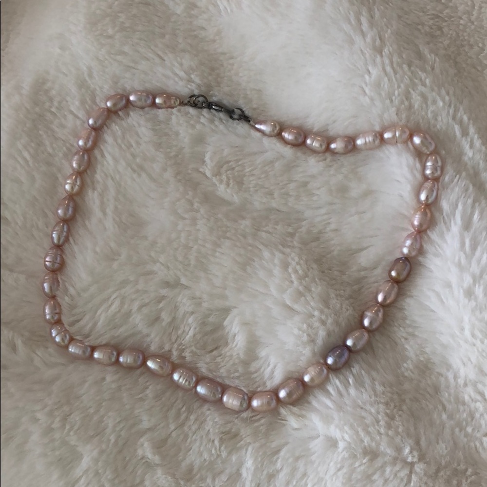 Pearl choker